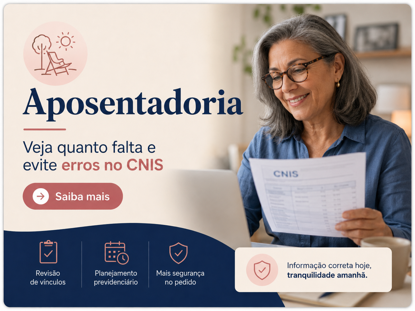 Pessoa brasileira madura revisando documentos para aposentadoria